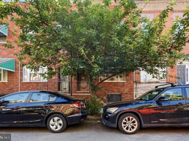 Townhouse for sale in South Philadelphia, Philadelphia