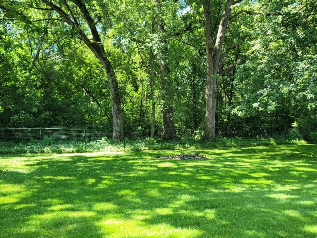 House for sale in Mchenry, Illinois