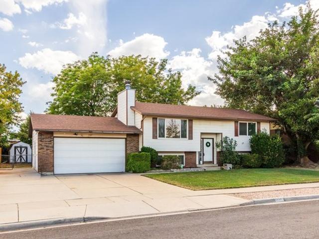 House for sale in West Valley City, Utah
