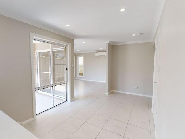 Townhouse for rent in Ambergate, New South Wales