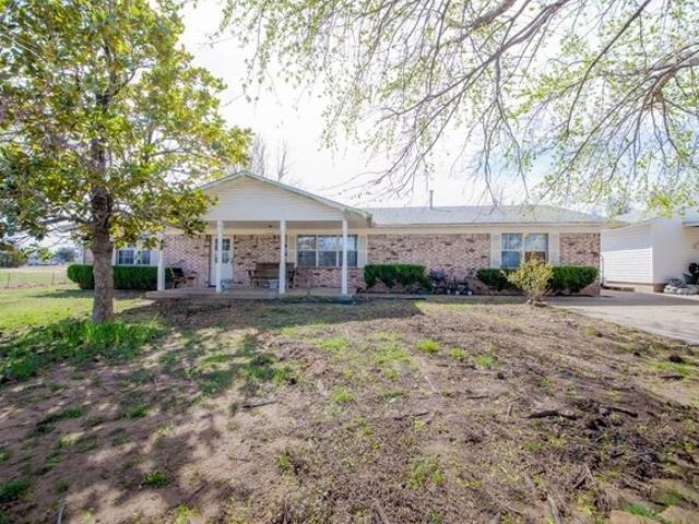 House for sale in Harrah, Oklahoma