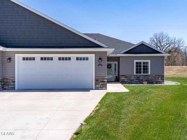 Townhouse for sale in East Grand Forks, Minnesota