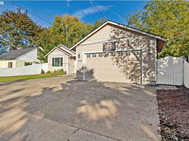 House for sale in Salem, Marion County