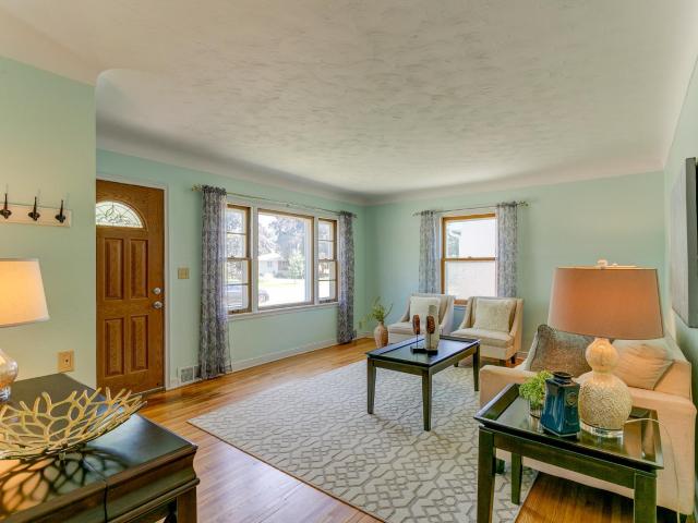 House for sale in Greater East Side, Ramsey