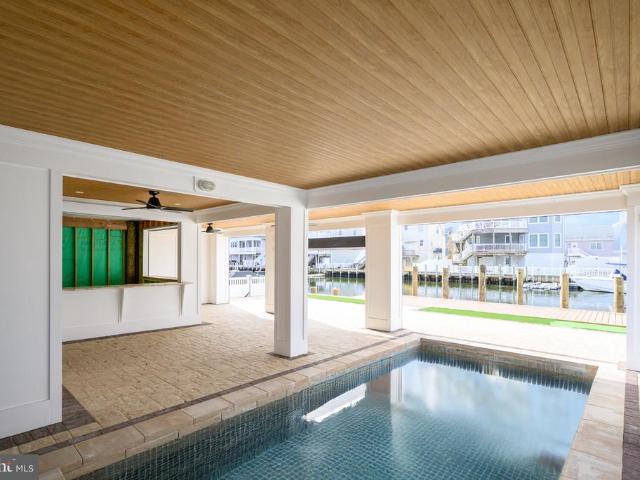 House for sale in Manahawkin, New Jersey