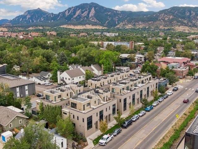 Townhouse for sale in Boulder, Colorado