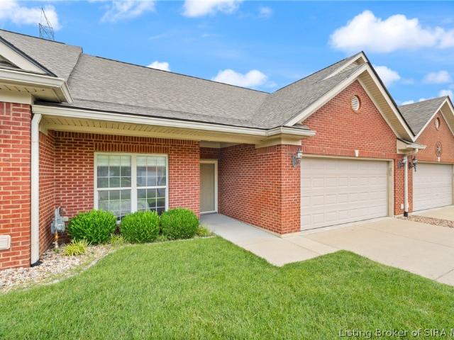 House for sale in New Albany, Indiana