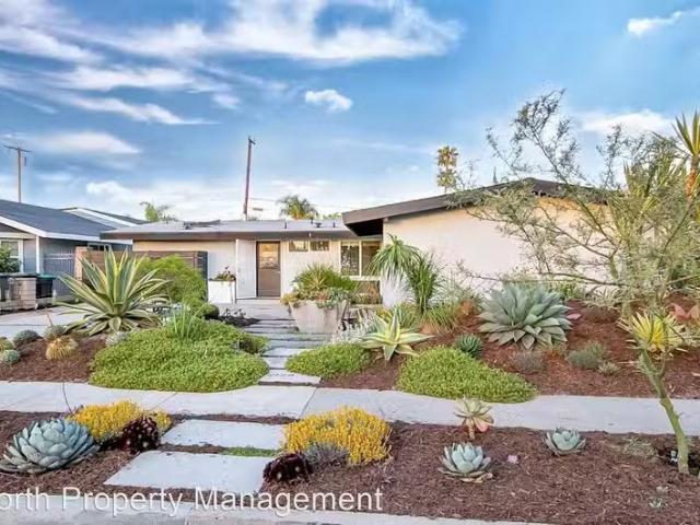 House for rent in Costa Mesa