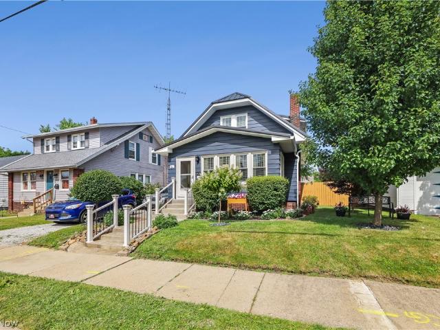 House for sale in Alliance, Ohio