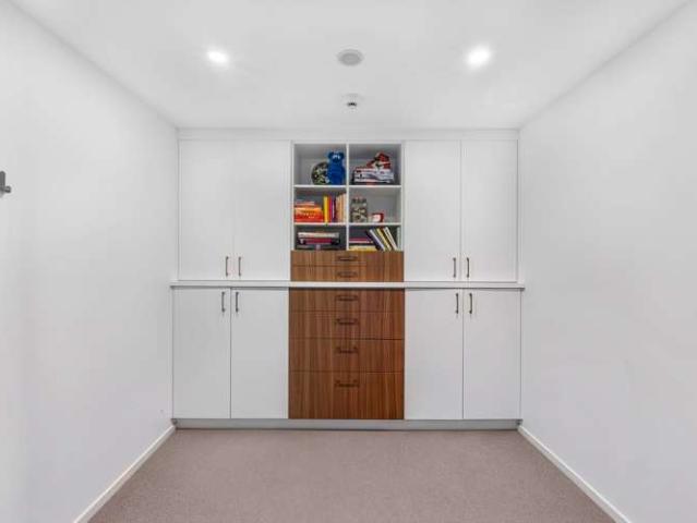 Apartment for sale in Mount Wellington