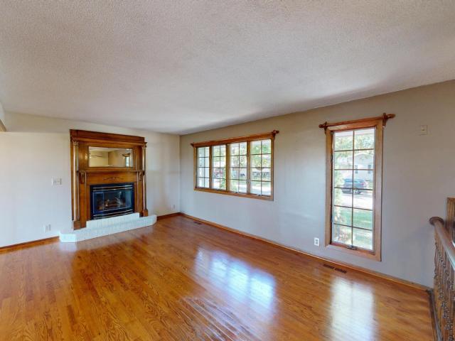 House for sale in Albert Lea, Freeborn County