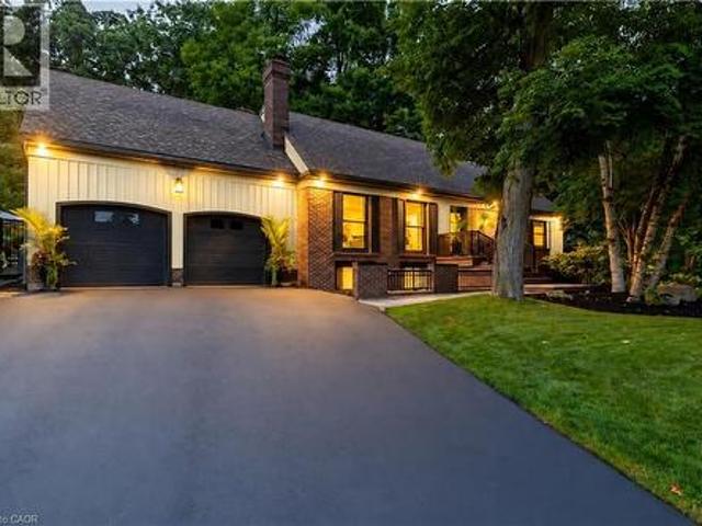 House for sale in Burlington, Ontario