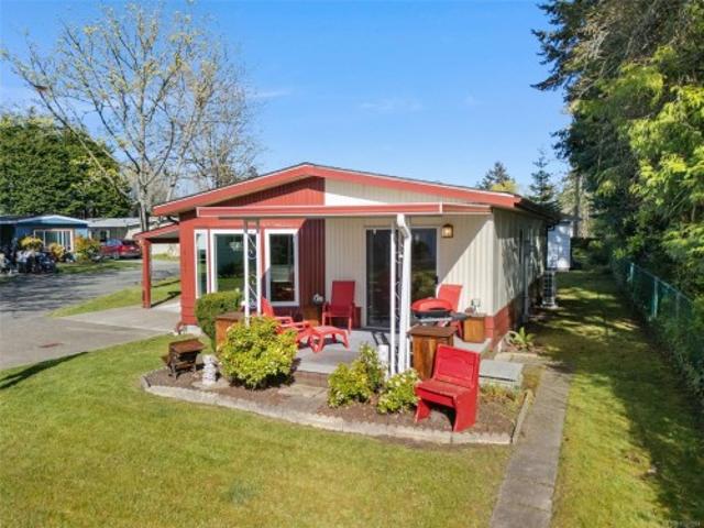 House for sale in Sidney, British Columbia