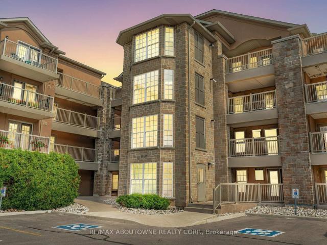 Condo for sale in Woburn, Ontario