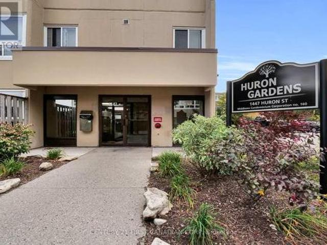 Condo for sale in Huron Heights, London