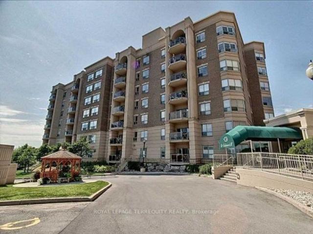 Condo for sale in Burlington, Golden Horseshoe