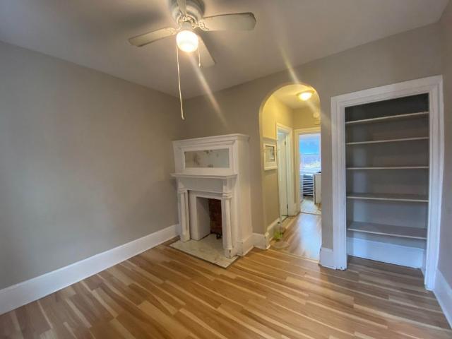 Apartment for rent in Somerset, Ottawa