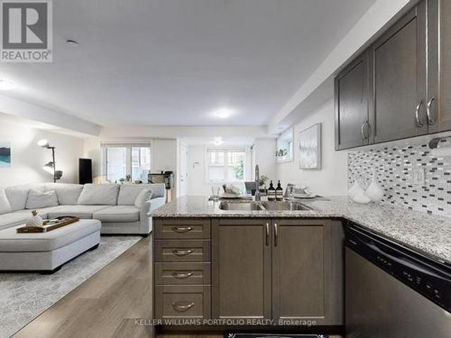 Townhouse for sale in Woburn, Ontario