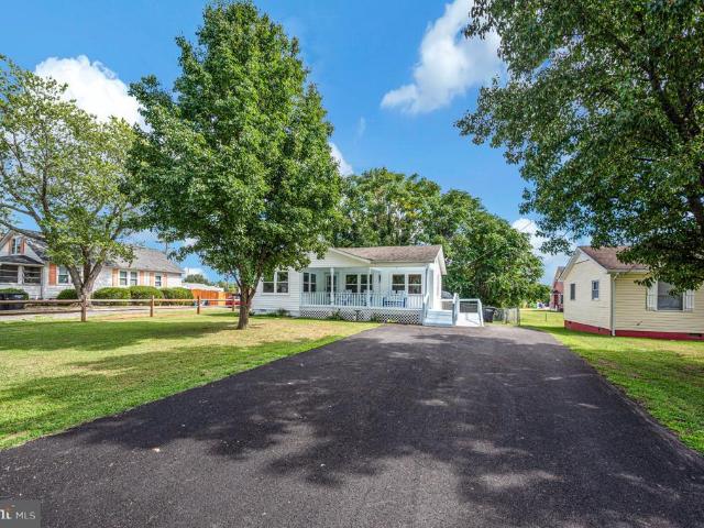 House for sale in Classic Shore, Colonial Beach
