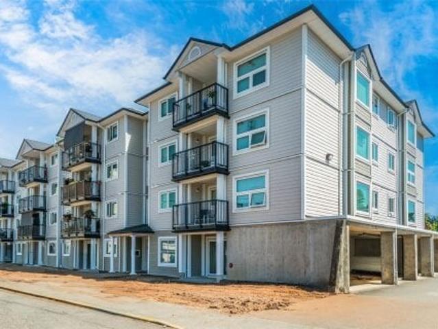 Condo for sale in Clayoquot, British Columbia