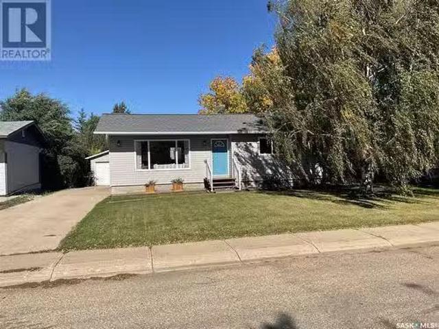 House for sale in Wakaw, Saskatchewan