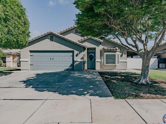 House for sale in Imperial, Imperial County