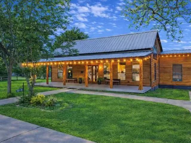 House for rent in Marble Falls, Texas