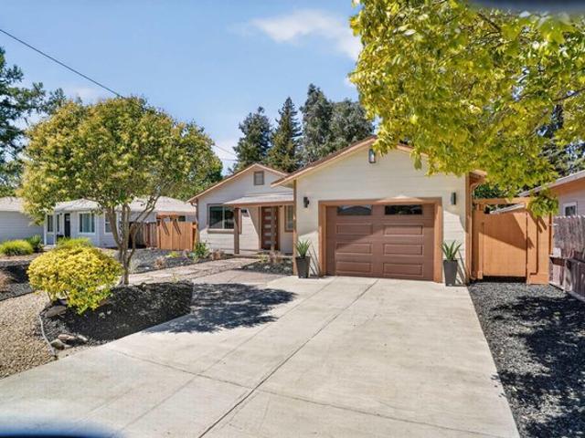 House for sale in Pleasant Hill, California