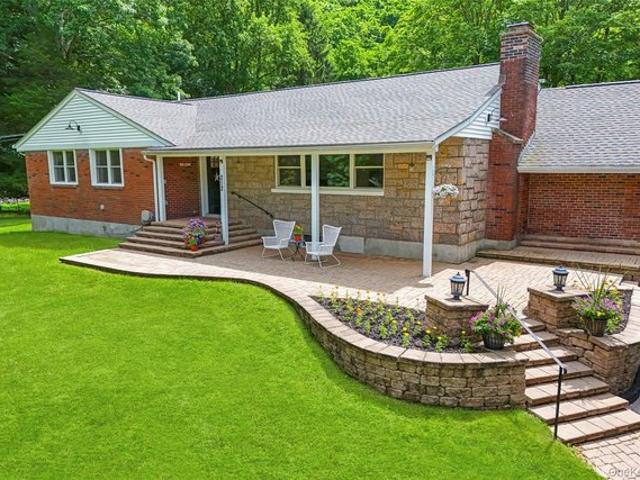 House for sale in Cornwall, New York