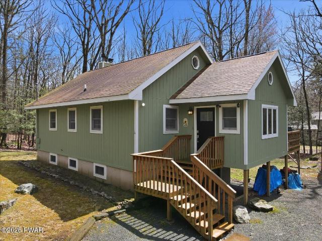 House for sale in Lakeville, Pennsylvania