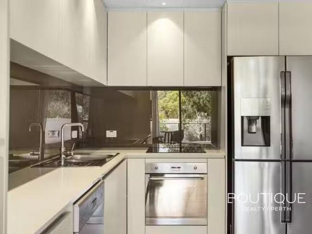 Apartment for rent in Floreat, Western Australia