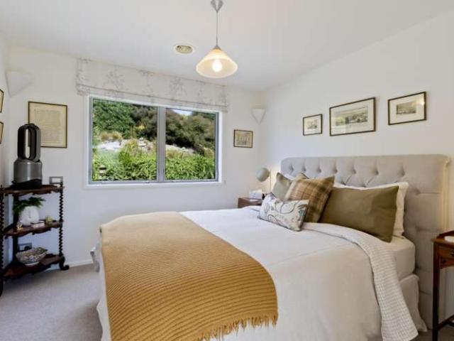 House for sale in Otakou