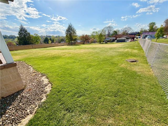 House for sale in Farmington, Pennsylvania