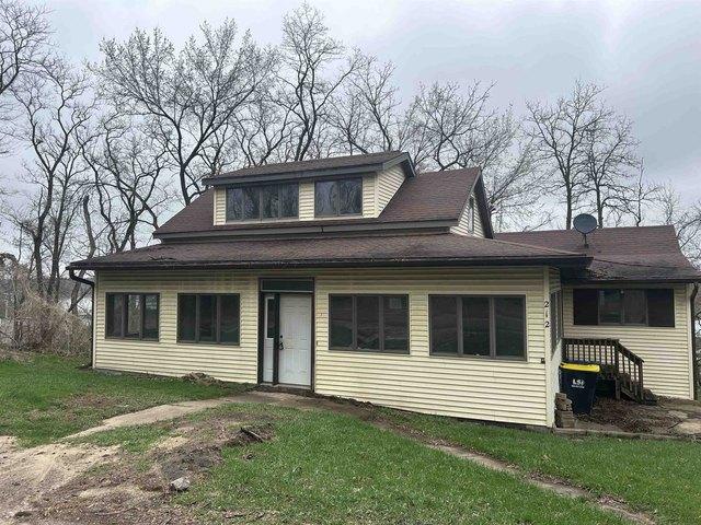 House for sale in Juneau, Wisconsin