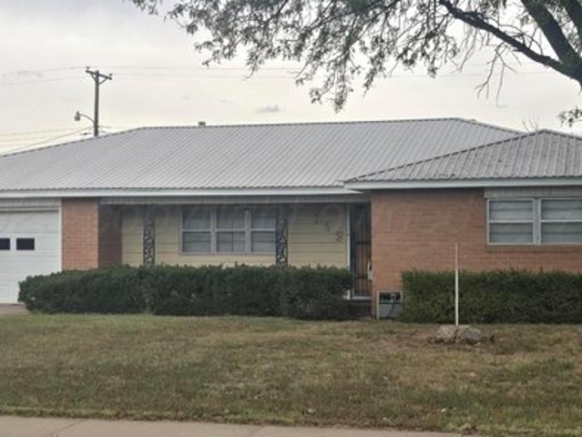 House for sale in Hereford, Deaf Smith County