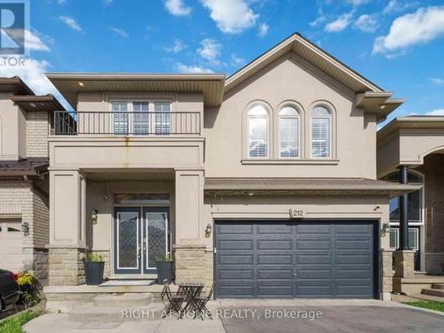 House for sale in Ancaster, Ontario