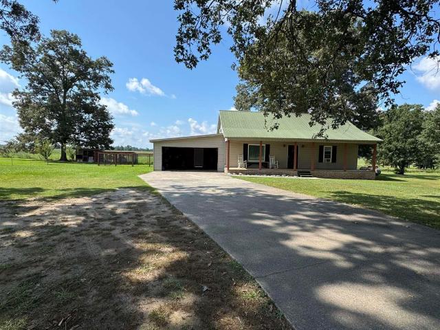 House for sale in Town Creek, Alabama