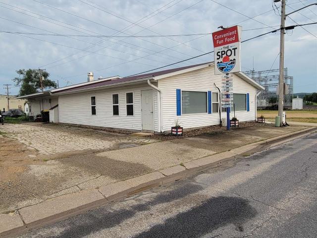 Commercial for sale in Cassville, Wisconsin