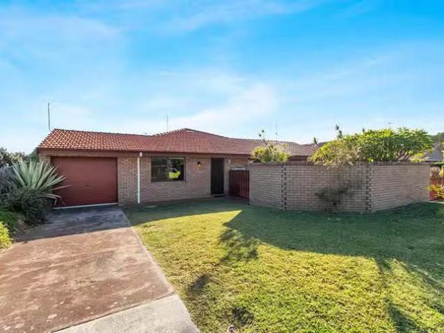 Apartment for rent in Dudley Park