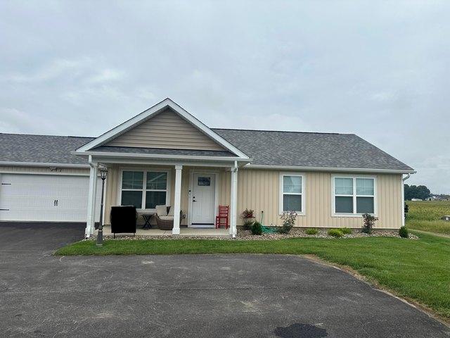 Condo for sale in Hebron, Licking County
