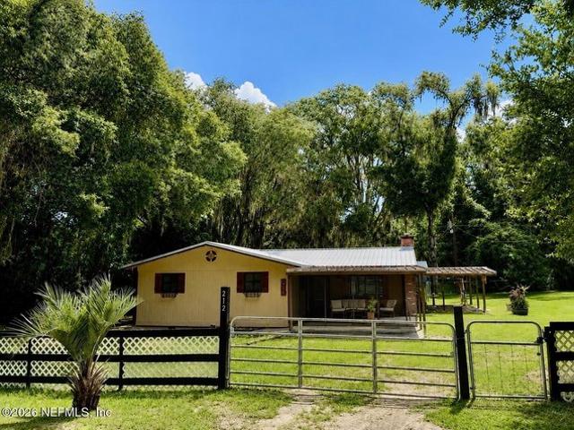 House for sale in Interlachen, Putnam County