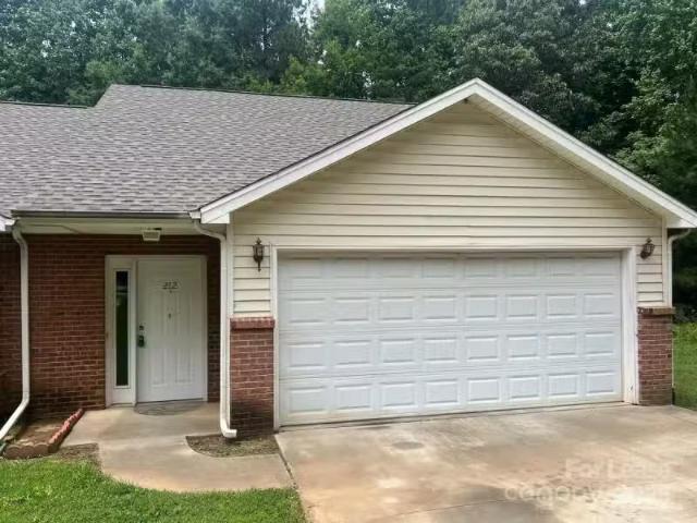 House for rent in Mooresville