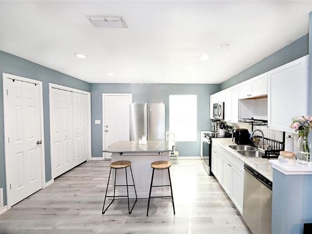 House for sale in Bowie, Texas