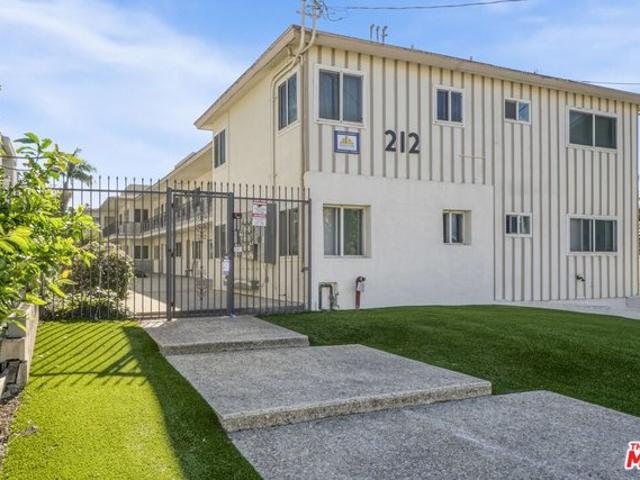 House for sale in Inglewood, California