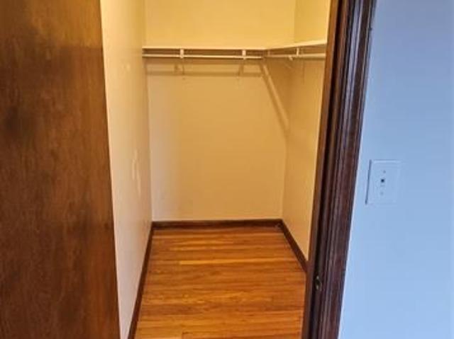 Duplex for rent in Elmwood Park, New Jersey