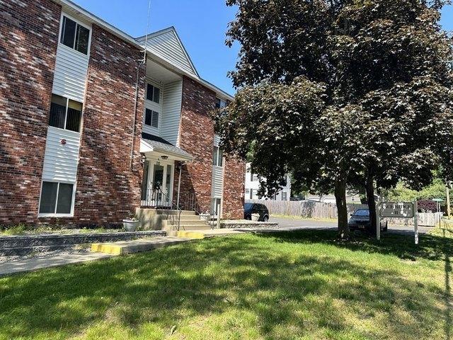 Condo for sale in Bristol, Massachusetts
