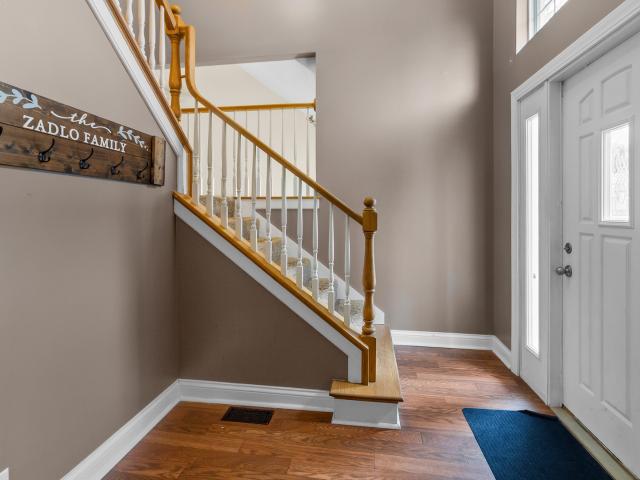House for sale in Mchenry, Illinois