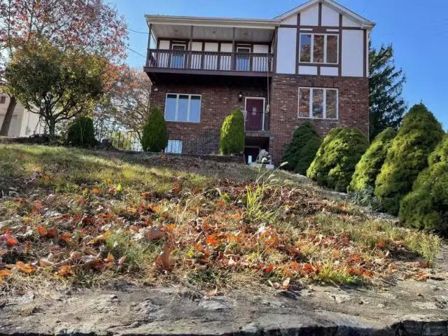 House for rent in Waterbury