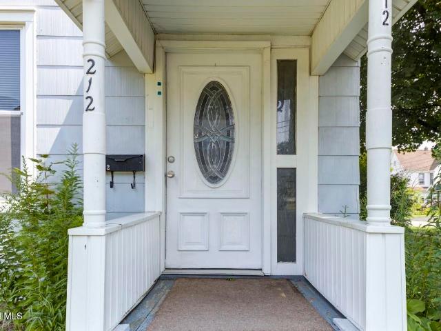 House for sale in Johnstown, New York