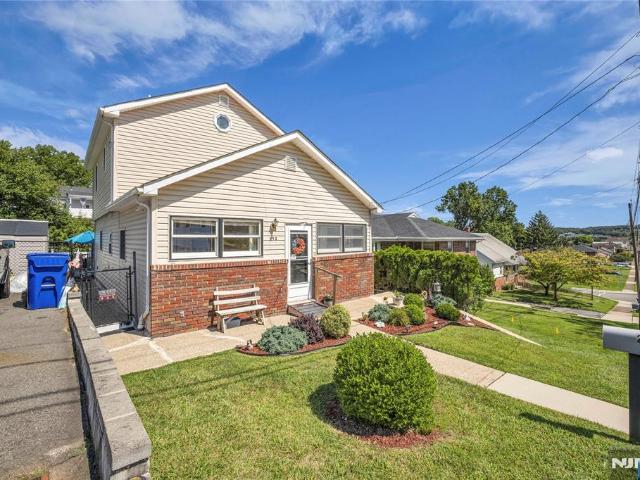 House for sale in Passaic, New Jersey